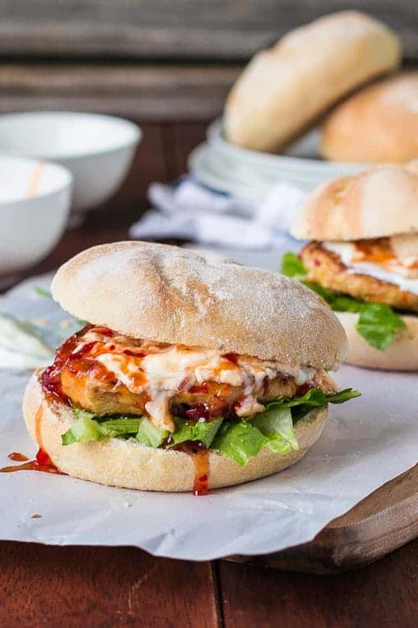 Juicy Sweet Chilli & Sour Cream Chicken Burgers: A Delicious Twist